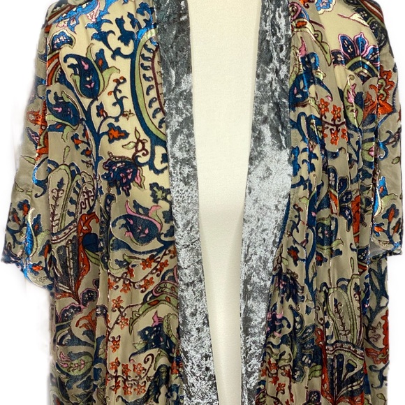 Mystree boho velvet kimono - Picture 4 of 5